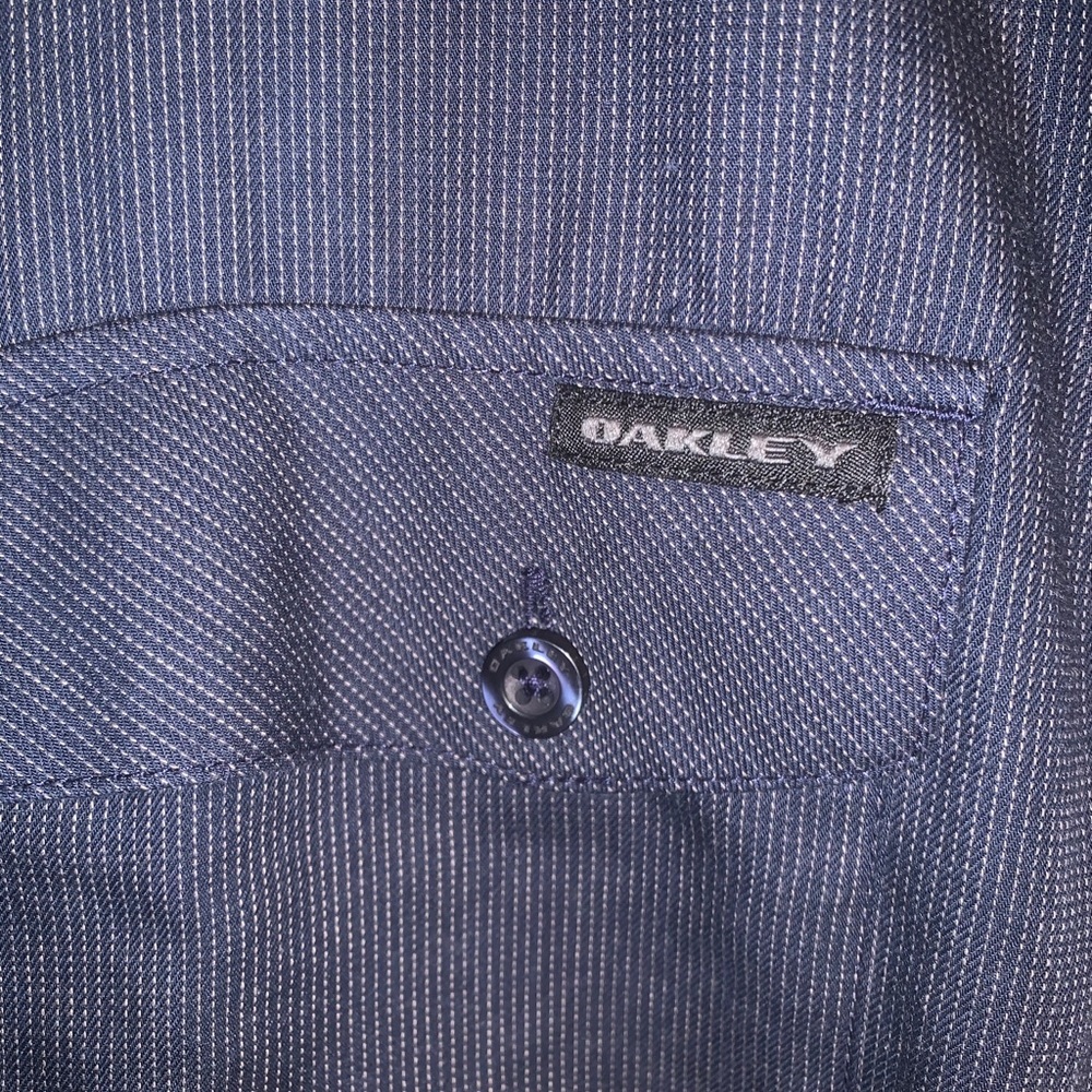 Oakley Button Down - image 4